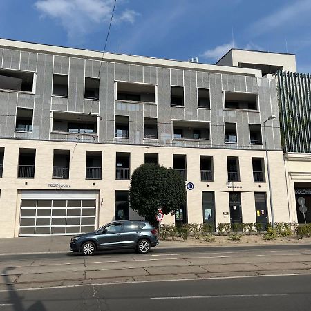 Parizsi Udvar Premium Apartman Apartment Debrecen Luaran gambar