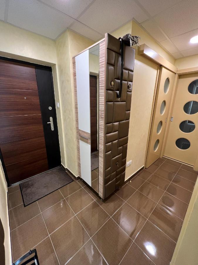 Parizsi Udvar Premium Apartman Apartment Debrecen Luaran gambar