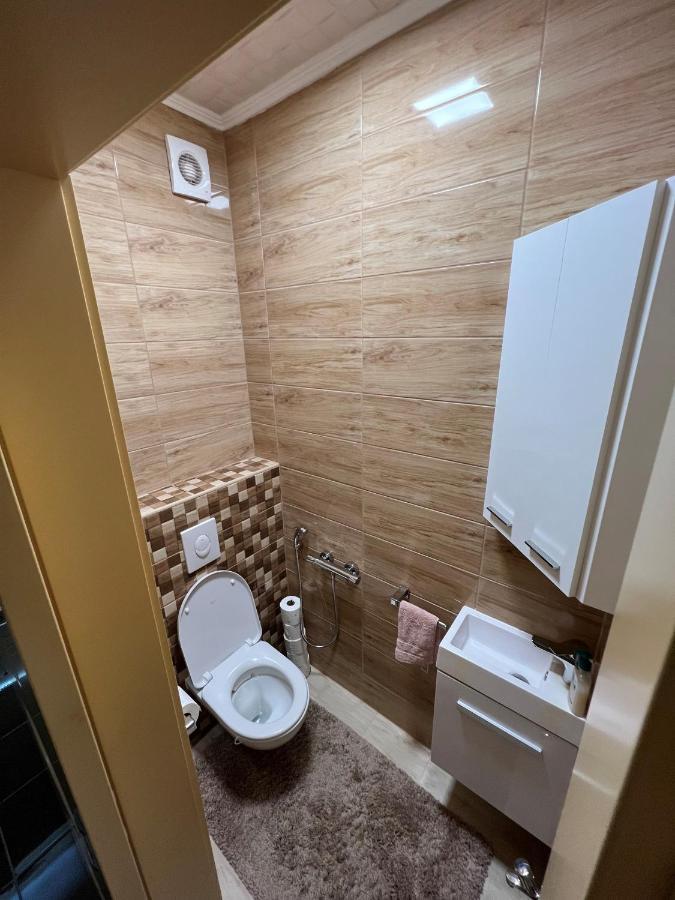 Parizsi Udvar Premium Apartman Apartment Debrecen Luaran gambar