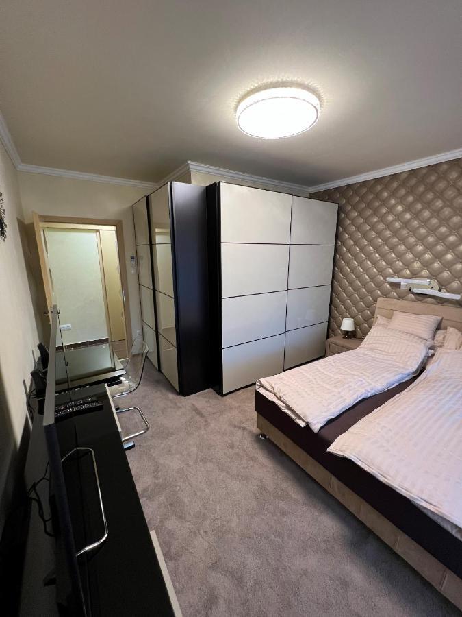 Parizsi Udvar Premium Apartman Apartment Debrecen Luaran gambar